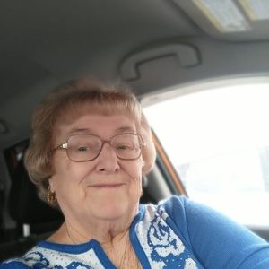 Meet your Posher, Carole